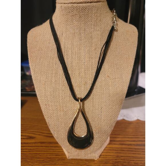Teardrop pendant on black cord - Picture 1 of 3